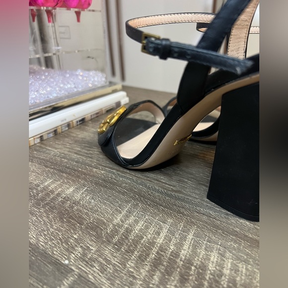 Gucci leather sandal - Picture 6 of 7